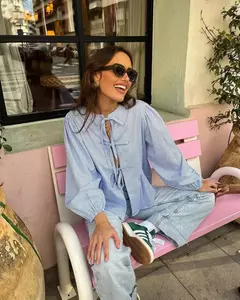 Mulheres Oco Out O-Gola Blusa, Tops Xadrez, Laço Amarrada, Pregas Lace Up Button Blusas, Manga Puff, Doce, Listrado, Verão - loja online