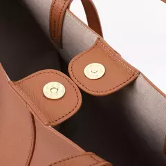Bolsa de ombro elegante de grande capacidade para mulheres, Bolsa de lazer de couro PU na internet