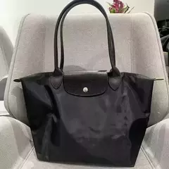 Bolsa de Ombro de Nylon para Mulheres Bolsas de Grande Capacidade Sacola Clássica, Designer Dobrável, Moda Casual, Alta Qualidade - Wolf Magazine