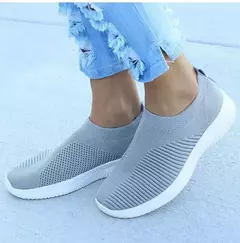 2024 novos sapatos casuais moda tênis para mulheres andando cor sólida tênis feminino deslizamento em meia senhoras sapatos planos mulher - Wolf Magazine