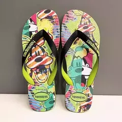 Havaianas-chinelos antiderrapantes para homem e mulher, com múltiplos padrões cartoon, pés de praia ao ar livre