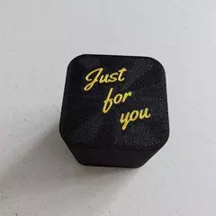 1-3 pçs natal interessante brincadeira presente dedo médio na caixa surpreendente piada brinquedo criativo spoof mão gesto mordaça presente para casa na internet