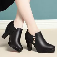 Sapatos de couro macio para mulheres, boca profunda, sapatos únicos para mãe d