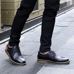 Imagem do Oxfords-Sapatos masculinos de couro genuíno, mocassins italianos, brogue, com renda, mocassins casuais, marca de luxo, plus size 38-48