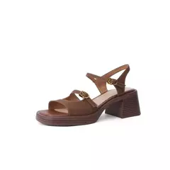 Sapatos femininos de salto alto de dedo aberto, sandálias casuais de grife, estilo estranho, plus size, nova moda, monocromática, 2024 na internet