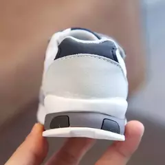Imagem do Sapatos de esportes respiráveis para crianças, Sapatos de corrida antiderrapantes, Baby Boots, Solado Macio, Meninos, Meninas, Crianças, Caminhando, Primavera, Outono