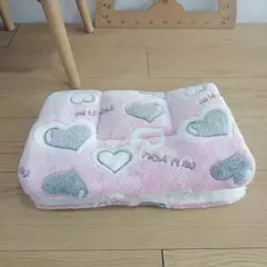 Imagem do Flanela pet esteira cama do cão gato engrossar tapete de dormir cobertor do cão para filhote de cachorro gatinho cama para cães pequenos grandes suprimentos para animais de estimação