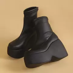 Botas de plataforma chunky gótica para mulheres, botas de couro macias, sapatos de caminhada sexy, sola Matsuke confortável, tamanho 42, nova marca, 2024 - loja online