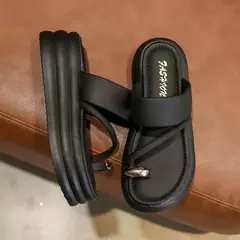 Chinelos antiderrapantes com anel de dedo do pé para mulheres, slides de plataforma, sapatos casuais para senhoras, moda verão, 2024