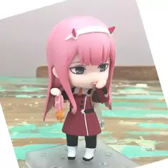 10cm amine figura querido no franxx q versão uniforme de combate bonecas brinquedo presente coletar ornamentos em caixa material pvc
