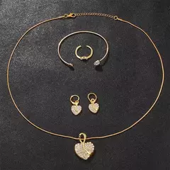 Mulheres Relógio de pulso strass e conjunto de joias, Relógio Quartzo, Dourado, Luxo, Anel, Colar, Brinco, Casual, senhoras, Fashion - Wolf Magazine