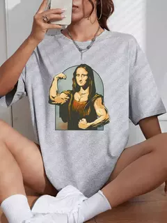 Camiseta de algodão de manga curta feminina, estampa fitness, extragrande, casual, solta, jogando jogadores na Mona Lisa - Wolf Magazine