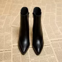Botas femininas finas e finas estilo britânico, dedo apontado, zíper lateral, preto, nu, novo, primavera e outono, 2024