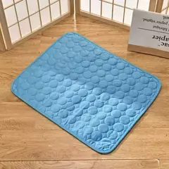 Ultimate legal pet cama almofada de seda gelo para cães gatos respirável verão tapete sono máximo conforto resfriamento cão gato esteira - loja online