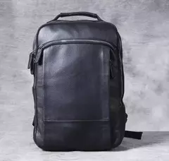 Mochila de couro genuíno para homens, cavalo louco vintage mochila para laptop grande mochila diária mochila de viagem mochila para caminhadas - Wolf Magazine