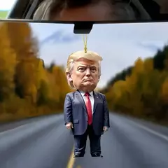 Natal acrílico pendurado ornamento para carro e árvore, pingente dos desenhos animados engraçados, Trump-Inspirado, presente perfeito do feriado, 1pc na internet
