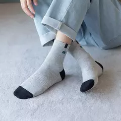 Meia esportiva de algodão masculina, letra macia respirável, meia elástica alta para tubo médio, tênis de corrida, moda verão, toalha Sox - Wolf Magazine