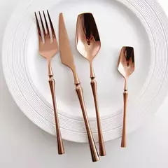 Imagem do Portátil Korean Food Talheres, 304 Aço Inoxidável, Forquilha de Mesa, Faca, Colher, Dinner Set, Louça, Gold Tableware Sets, 24Pcs, Lot