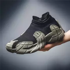 Tênis respiráveis para homens e mulheres, meias de tecido voador, sapatos casuais, tendência de personalidade, novo na internet
