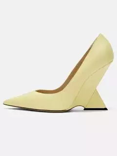 Novos Saltos Estranhos Sandálias das Mulheres Cor Sólida Dedo Apontado Sapatos de Salto Alto Feminino Couro Racial Senhoras Bombas Sapatos