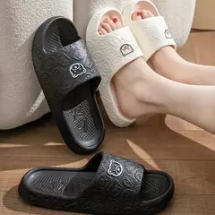 Slides planos antiderrapantes para homens e mulheres, chinelos casuais femininos, chinelos internos para casa, sandálias femininas de verão, moda feminina, seabeach fino e fino - Wolf Magazine