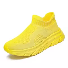 Tênis de corrida respirável masculino e feminino, calçados esportivos leves, tênis slip-on, meias da moda, tamanho grande 46, venda quente na internet
