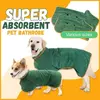 Roupão de banho para animais de estimação, altamente absorvente, casaco de secagem para cães, toalha ajustável de secagem rápida, pano para pequenos, médios e grandes, roupão de banho para cães e gatos