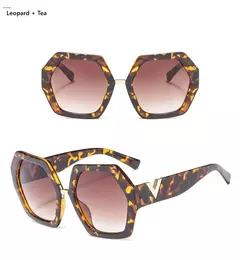 Imagem do Óculos de sol quadrados retrô para homens e mulheres, marca de luxo, óculos de sol femininos, óculos UV400, moda nova