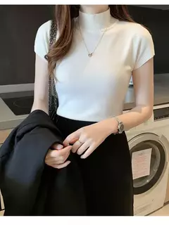 Camiseta feminina de malha meia gola alta, elegante monocromática, manga curta, pulôver casual versátil, tops magros, verão, nova - loja online