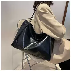 Bolsa de ombro de couro PU de grande capacidade para mulheres, bolsa axilas, moda retrô, crossbody, casual, portátil - comprar online