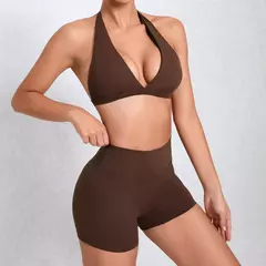 Imagem do Sportswear por atacado para mulheres, sutiã esportivo e shorts outfit, roupas de ioga, kit de roupas fitness, push up treino Activewear, vermelho, 2024
