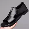 Sandálias de couro para homens, sapatos de praia confortáveis, chinelos casuais ao ar livre, chinelos de marca de moda