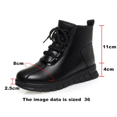 Imagem do Mãe botas de inverno feitas de lã natural botas de neve quentes para mulher 2025 nova meia-idade tamanho grande antiderrapante botas curtas para womn