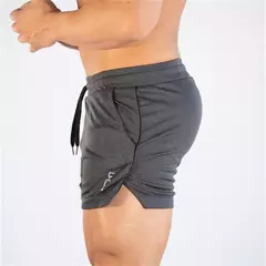 Calções masculinos de esportes fitness, calções masculinos de treino de ginástica, calções de malha respirável, calças curtas de praia secagem rápida, roupas esportivas, verão, 2023 - loja online