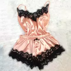 Imagem do Mulheres guarnição de renda cetim cami top e conjuntos de pijama, erótico Home Wear, pijamas femininos, alça sem mangas, pijamas sexy moda
