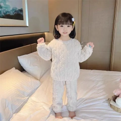 Pijama de flanela forrado coral para meninas, pijamas infantis, camisola infantil, quente, aconchegante, roupas de casa, cor sólida, outono, inverno na internet
