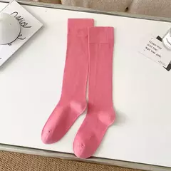 Meias longas e sólidas de cor doce para mulheres, meias na moda, lisos, estilo japonês, altura do joelho, macias, respiráveis, algodão, estudante na internet