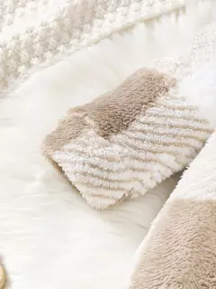 Imagem do Bebê meninos e meninas xadrez macacão com capuz manga comprida macacão de pelúcia inverno quente bodysuit roupas para 3-24 meses criança menino