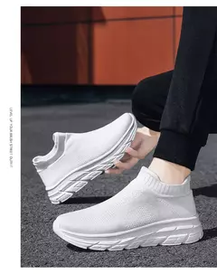 Tênis de corrida respirável masculino e feminino, calçados esportivos leves, tênis slip-on, meias da moda, tamanho grande 46, venda quente - comprar online