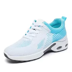 Tênis de corrida respirável feminino, tênis feminino, malha leve, almofada de ar, calçados esportivos, ao ar livre, com renda, treinamento, verão, novo - comprar online