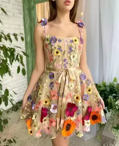 Imagem do 2024 novas roupas femininas europeu americano cross-border amazon estação independente bordado flor envoltório vestido sexy