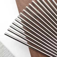 Pauzinhos chineses em aço inoxidável, pauzinho de sushi antiderrapante, varas de metal coreano e japonês, utensílios de cozinha, 1 2 5 pares