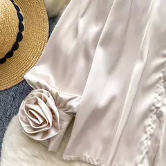Imagem do Elegante cetim tridimensional flor manga longa lapela blusa chique vintage moda colheita topo feminino camisas de outono roupas