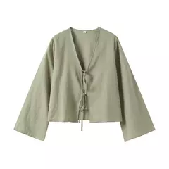 Camisas de manga folhada para mulheres, tops casuais soltos com renda, mangas curtas femininas, camisas macias com decote em v, senhora fofa, moda verão, 2024