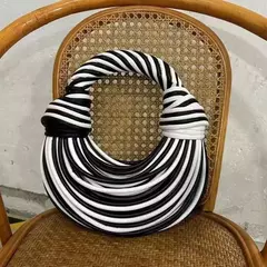 Bolsa atada corda artesanal para mulheres, embreagem noite dourada e prateada, bolsas hobo atadas, nova marca de designer, luxo e chique, 2023 na internet