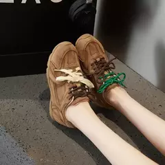 Aiyuqi tênis feminino novo couro genuíno retro alemão sapatos de treinamento feminino inverno veludo pele plana sapatos casuais - Wolf Magazine