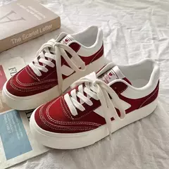Sapato de lona feminino de sola grossa, tênis retrô com todos os fósforos, original, nicho novo, estilo de Hong Kong, primavera e outono 2024 - loja online