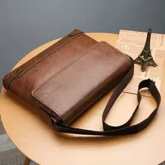 Maleta de couro PU para homens, sacola nova, bolsa de computador retro, designer lateral, bolsa crossbody mensageiro, bolsa de ombro portátil na internet