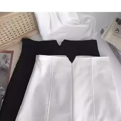 Imagem do Shorts de emagrecimento branco de cintura alta para mulheres, antiexposição, pequenos, líquidos, vermelhos, recuperadores de desgaste exterior, verão, novo, 2023