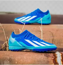 Tênis de treinamento interno profissional para homens, sapatos de futebol originais, botas de campo, ao ar livre, grampos sociais, rápidos
